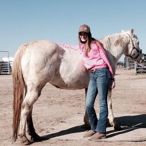 Meet your Posher, Ella